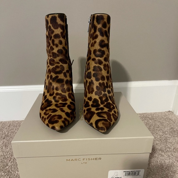 Marc Fisher Booties - Picture 1 of 3